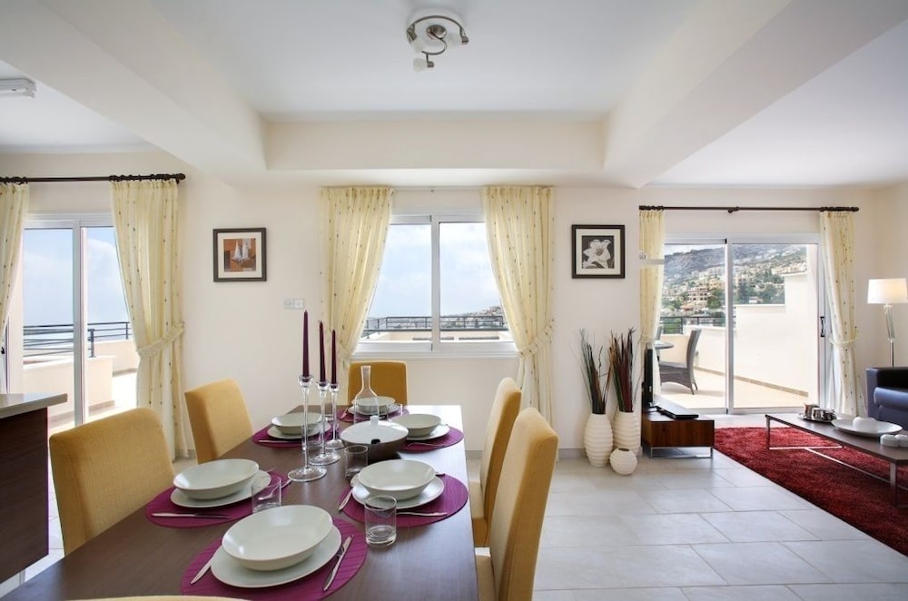 CLUB CORAL VIEW RESORT 37/53