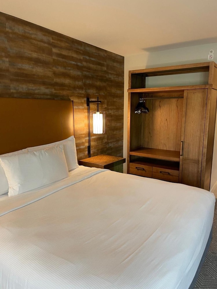 Napa Winery Inn 22/35