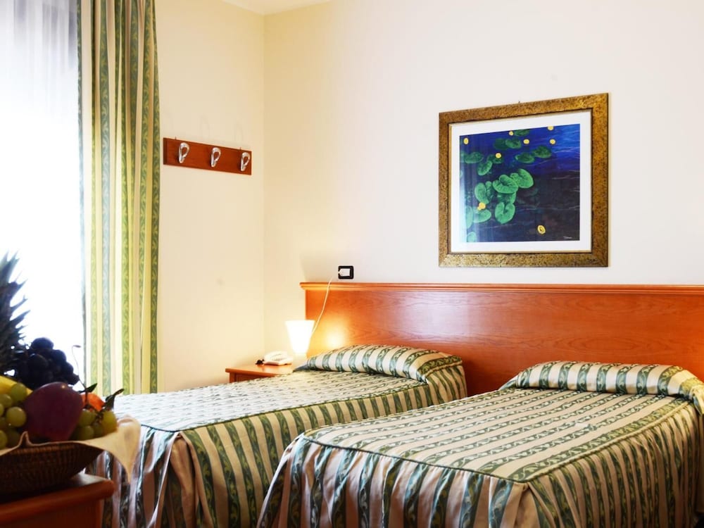 Best Western Hotel Martello 12/40