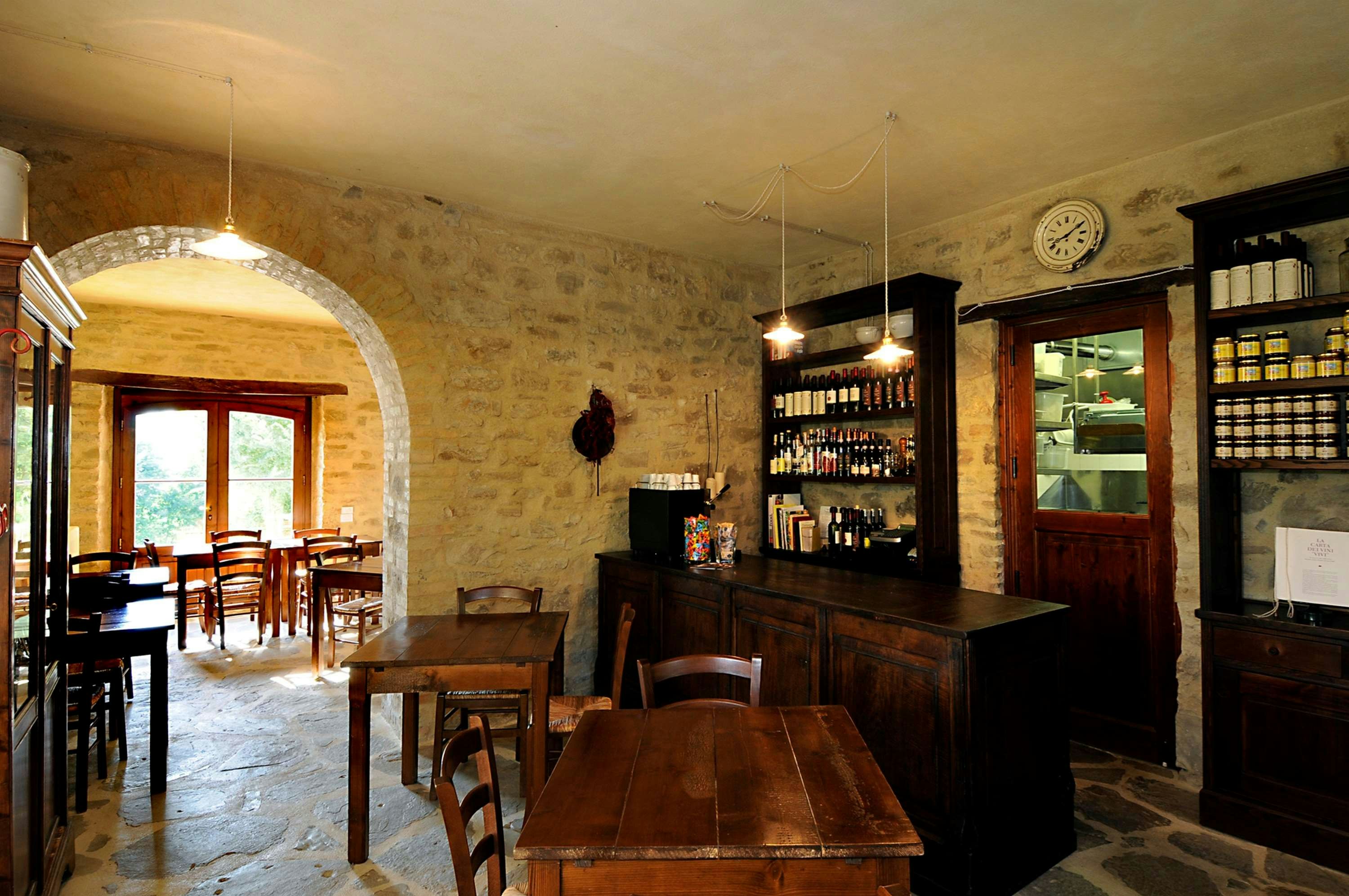 La Tavola Dei Cavalieri & Il Borgo 15/60