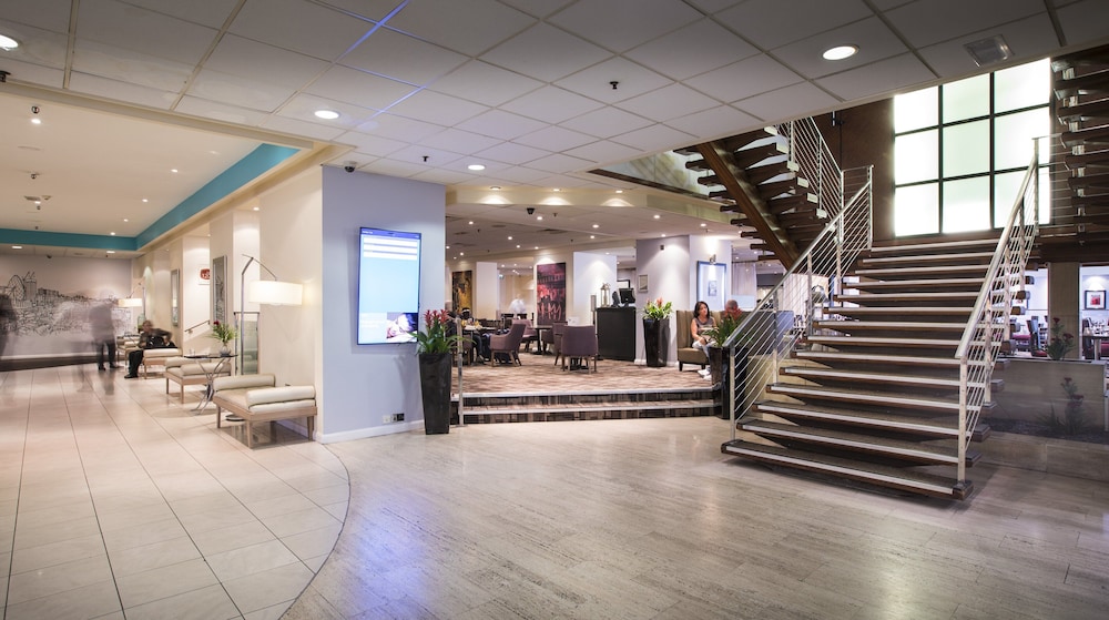 Lobby at Thistle City Barbican, LONDON