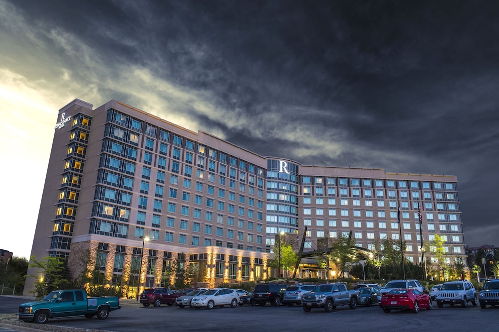 Renaissance Boulder FlatIron Hotel in BROOMFIELD - CO