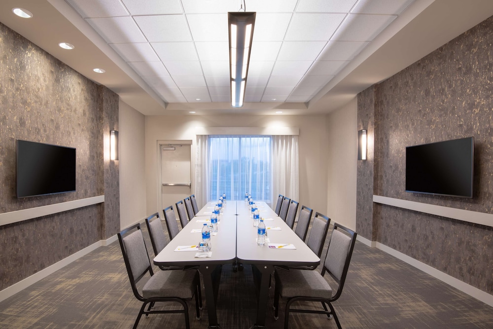 Hyatt Place Westminster Denver 50/54
