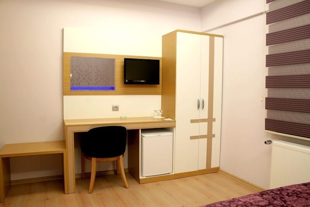 Grand Ozturk Hotel 42/43