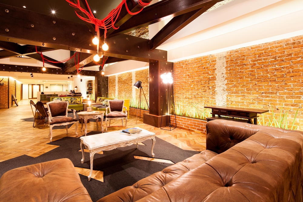 Hotel Presidente 46/72
