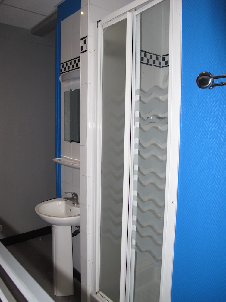 Peace Love Hostel 5/64