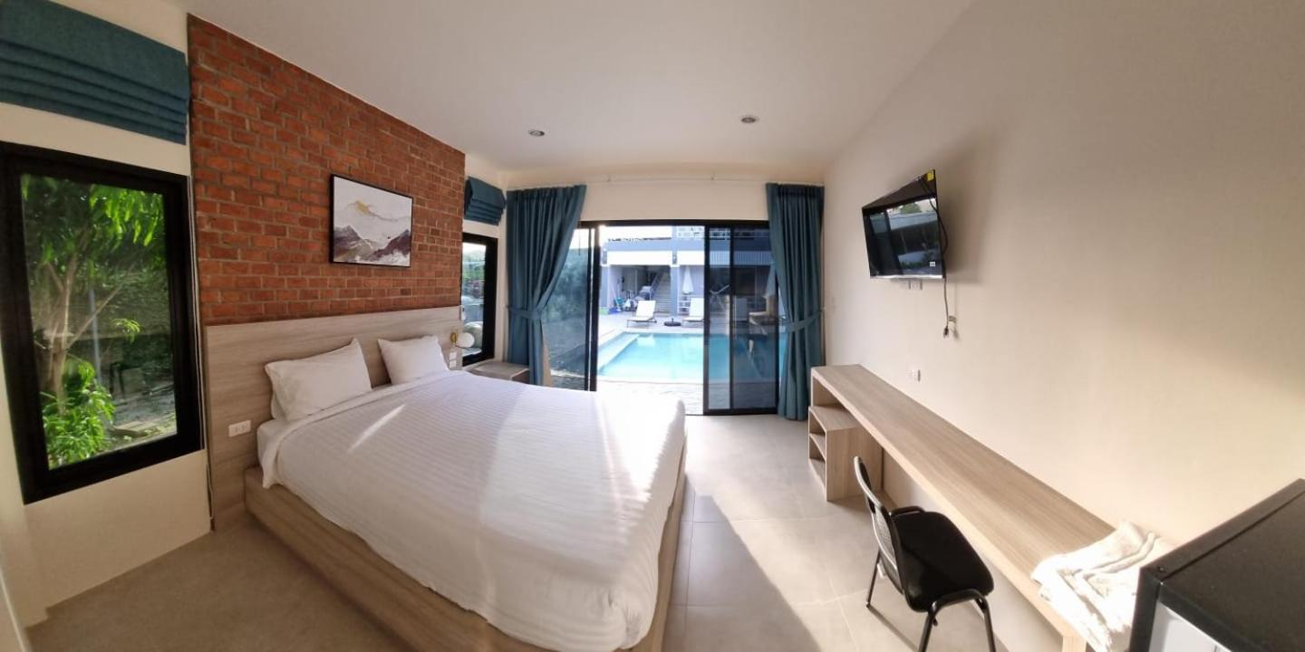 Standard, Double Bed
