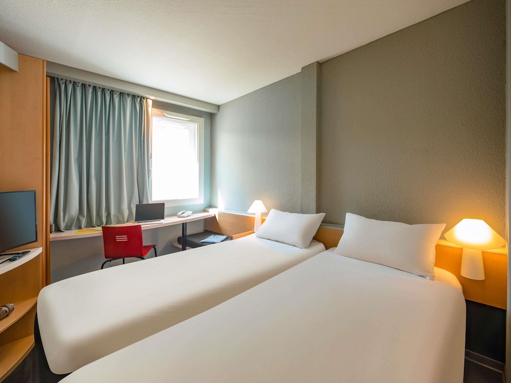 Ibis Lyon Sud Saint Rambert 7/42