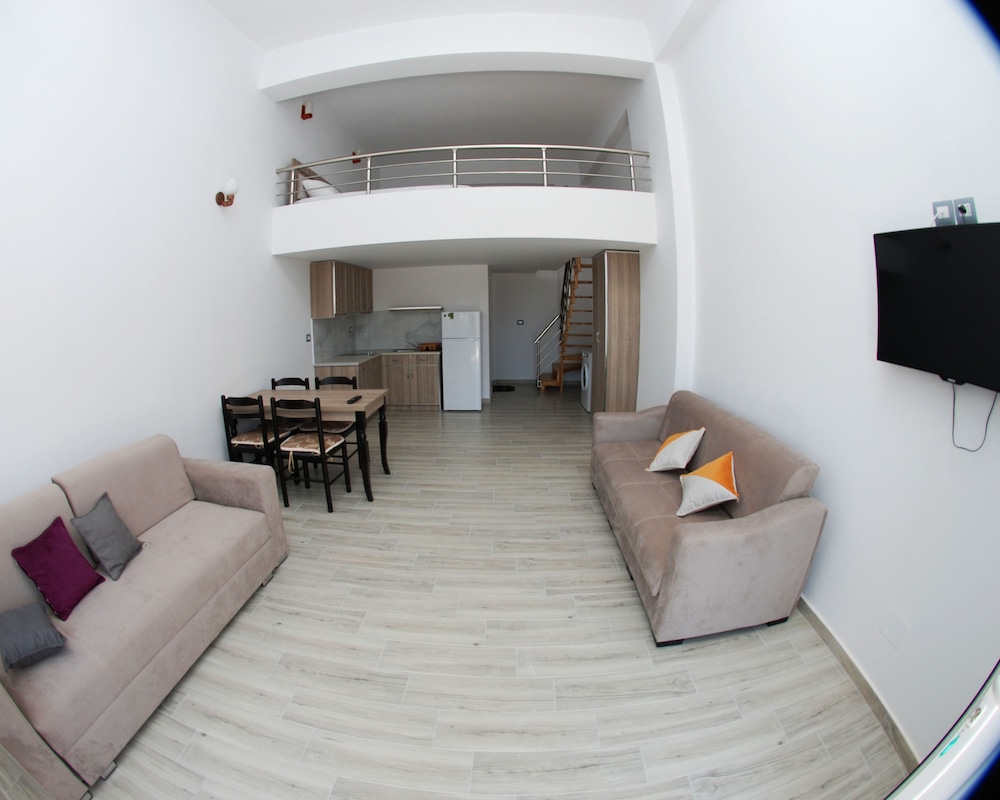 Bebi Apartments 25/50
