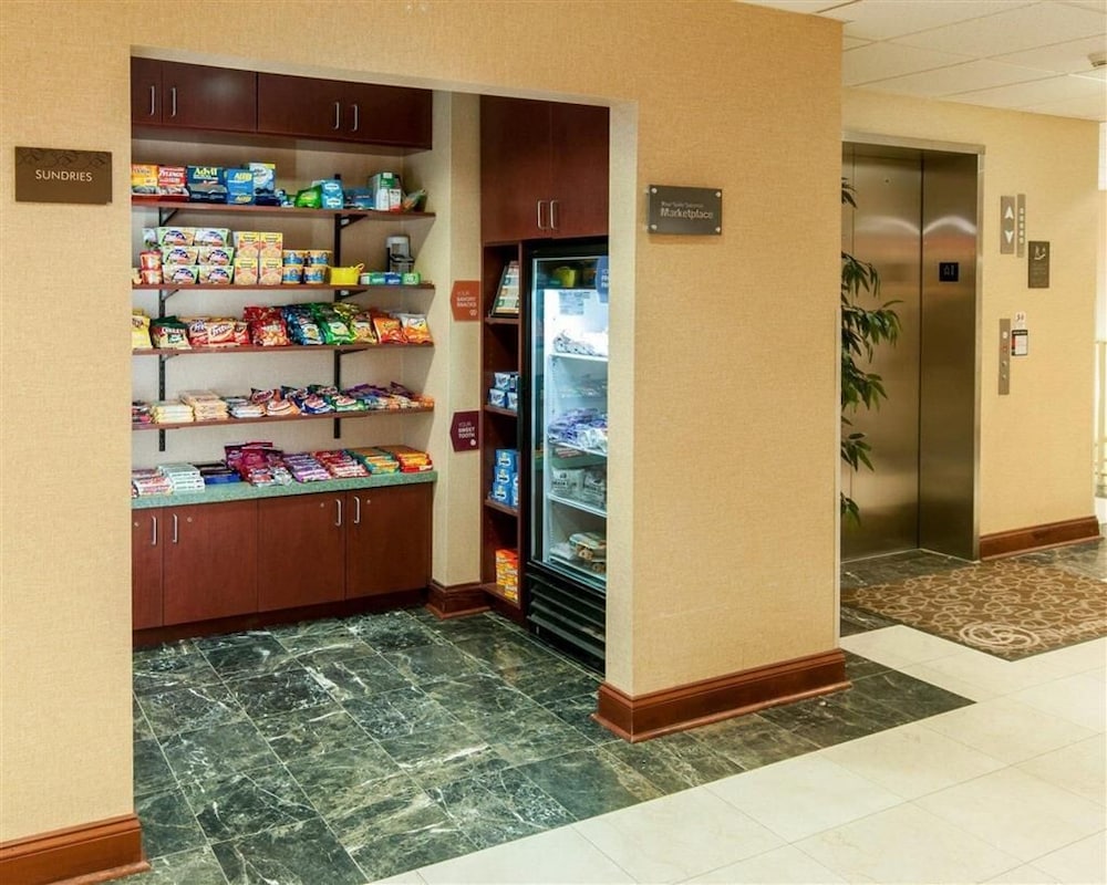 Spark by Hilton Exton 6/38