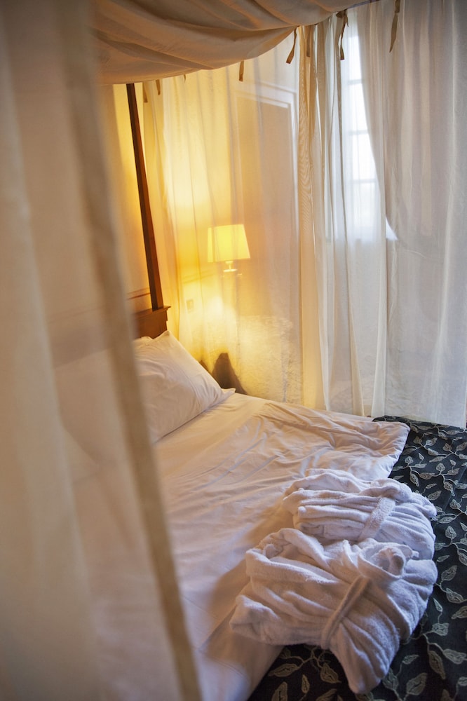 Villa Policreti Hotel 20/50