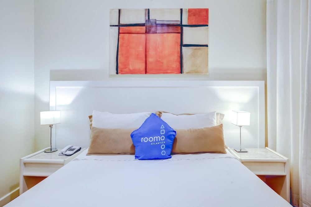 Roomo Itaim Bibi by Transamerica 24/63