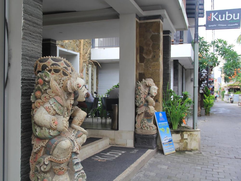 The Kubu Hotel 33/42
