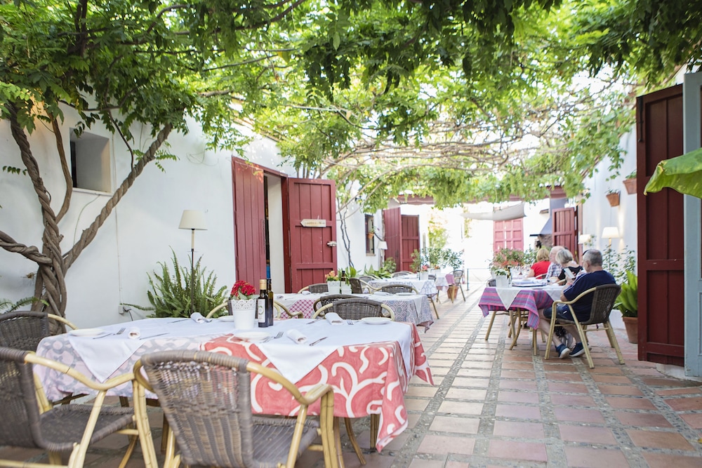 Cortijo del Arte 32/54