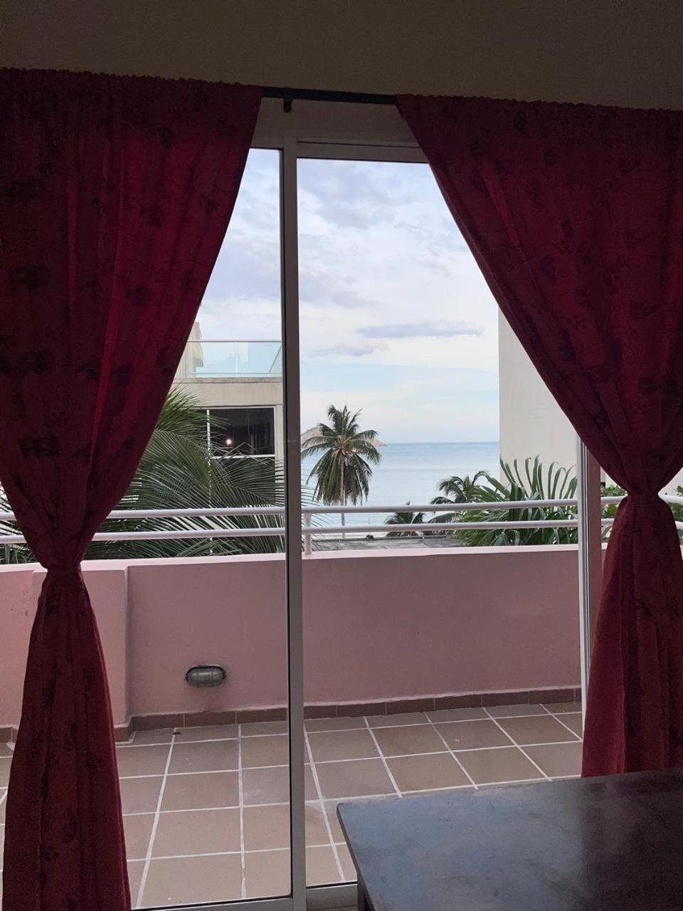 Hotel Bahia Plaza 35/54