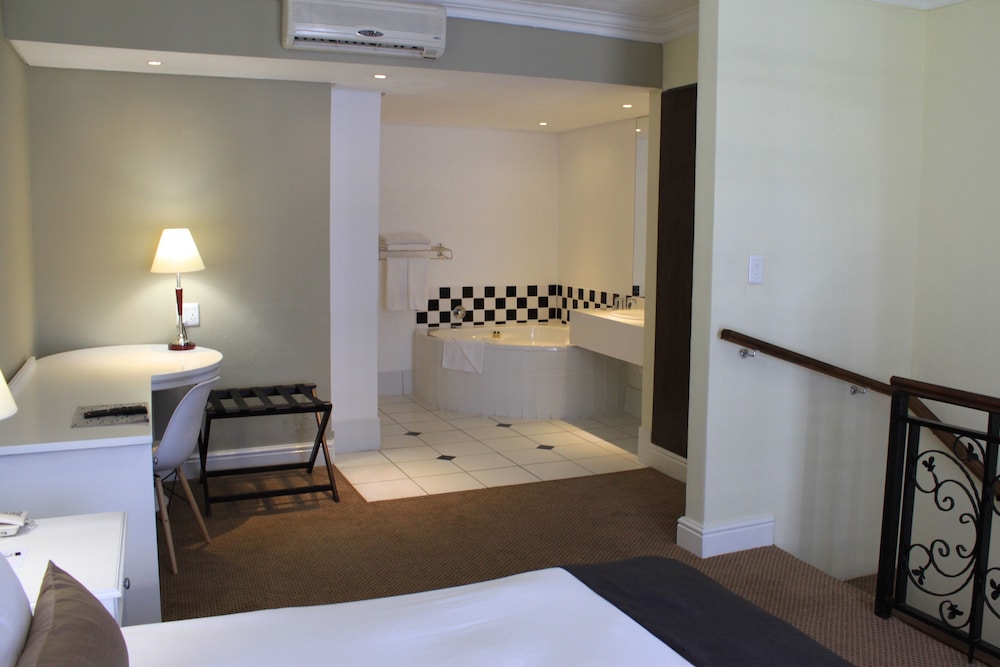 The New Tulbagh Hotel 22/29
