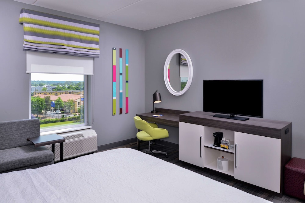 Hampton Inn Suites Atlanta Marietta Ga 16/52