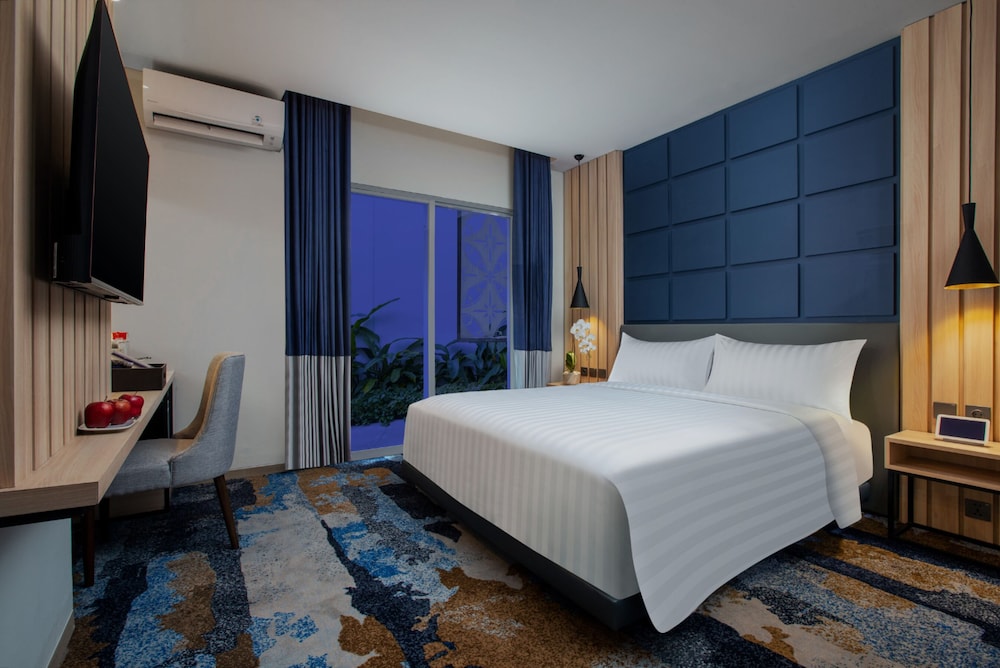 Aston Pekalongan Syariah Hotel and Conference Center 5/24