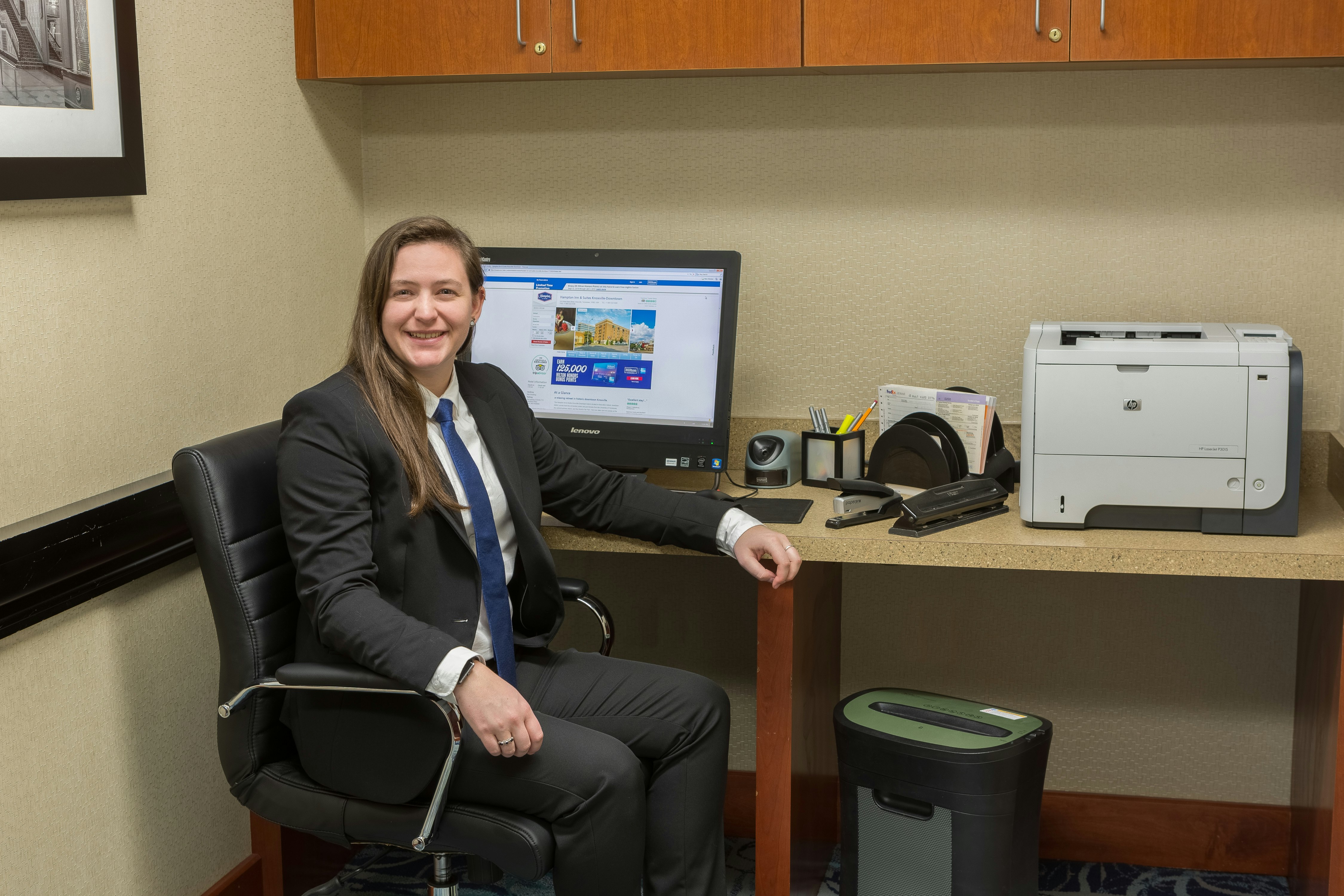 Hampton Inn Suites Knoxville Downtown 36/43