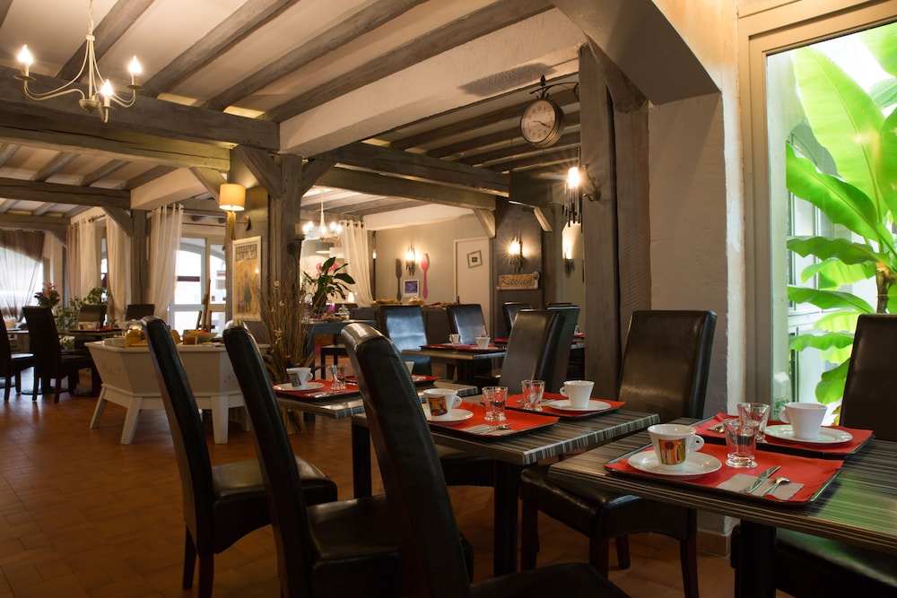 Logis Hotel Medieval, Montelimar Nord 36/50