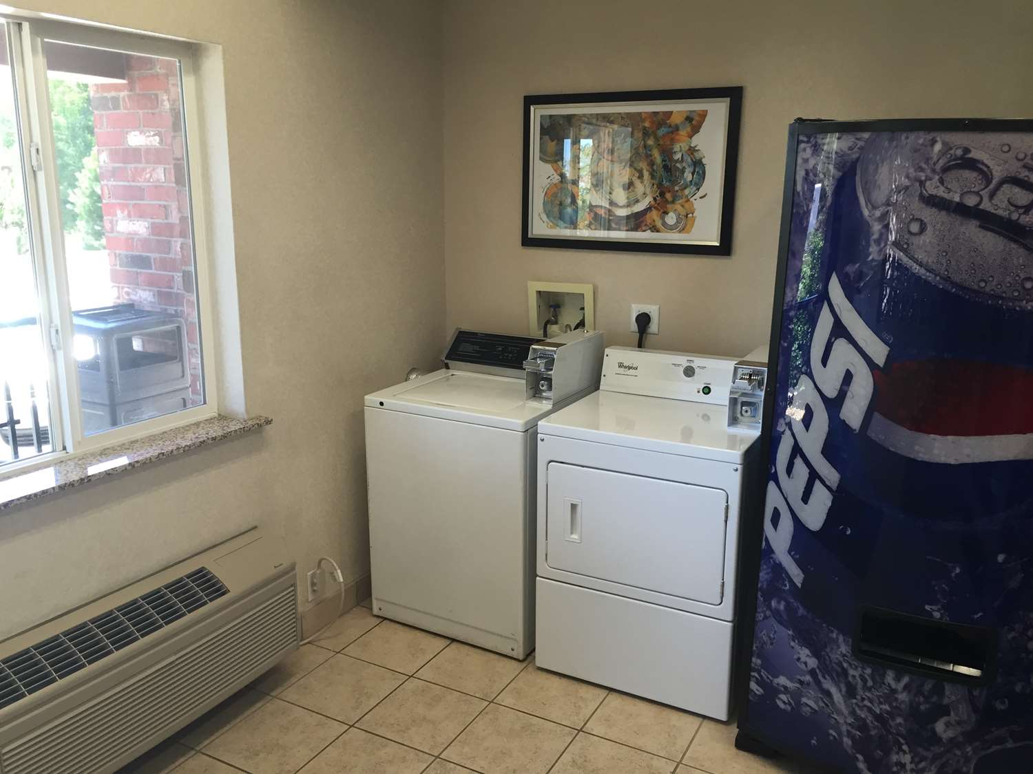 Best Western Plus Gateway Inn & Suites 13/34