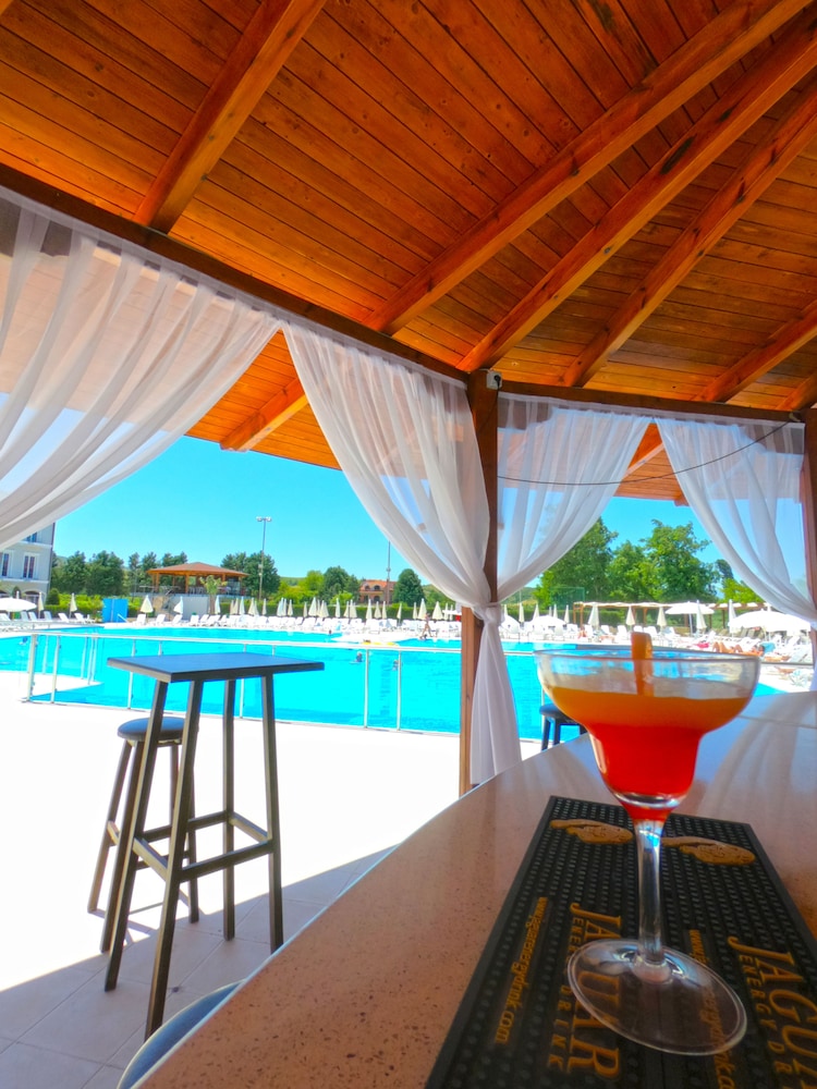 Garden Land Resort 23/50