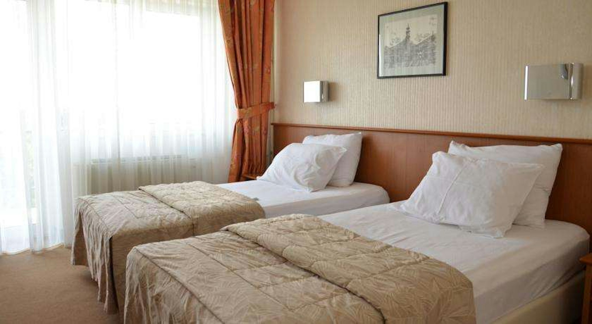 BEST WESTERN HOTEL BELLEVUE 8/27