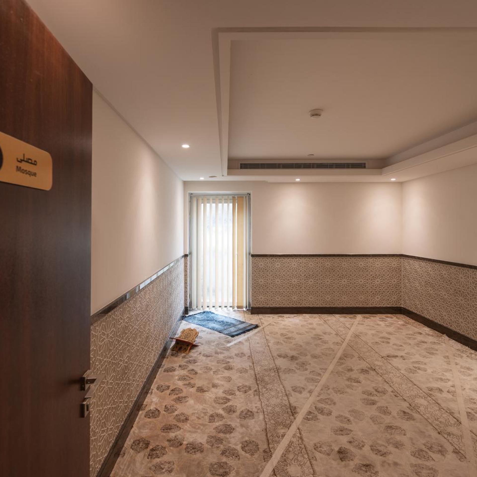 فندق ويك اند صاري(Weekend Hotel Sari) 58/80