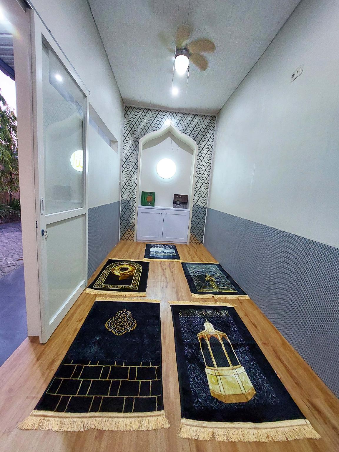 Zen Rooms Wadung Asri 27/41