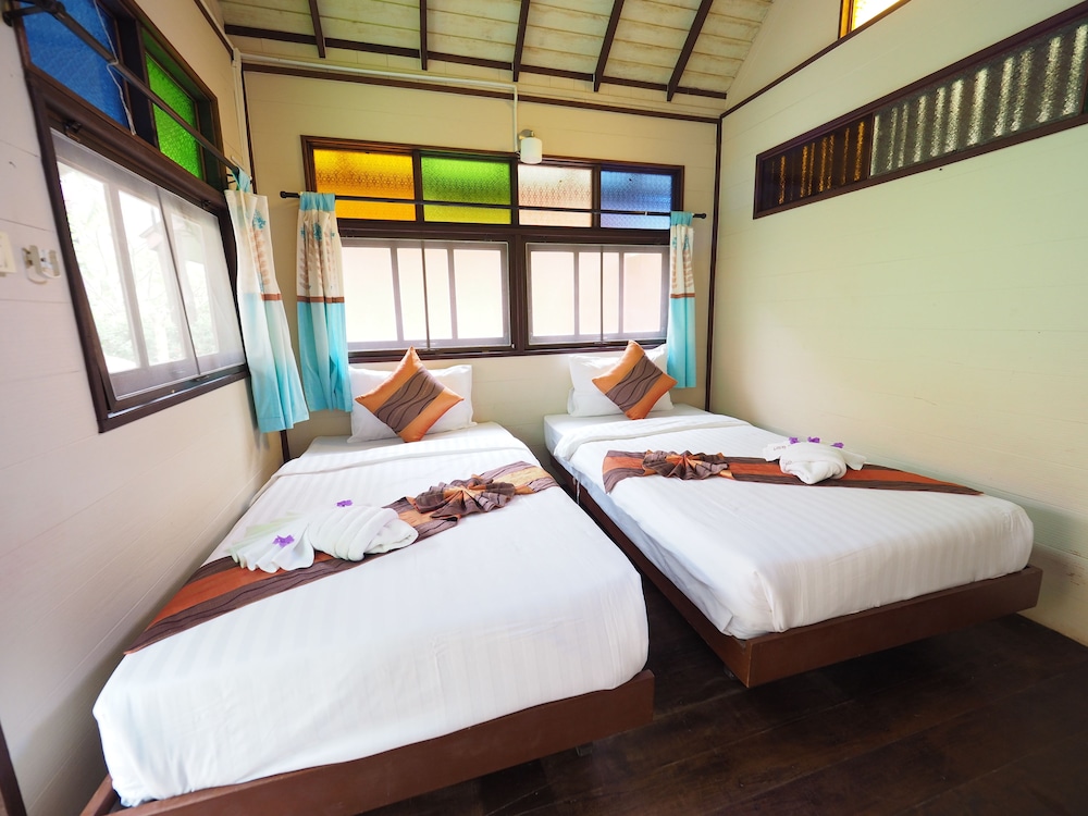 Lanta Fevrier Resort 42/59