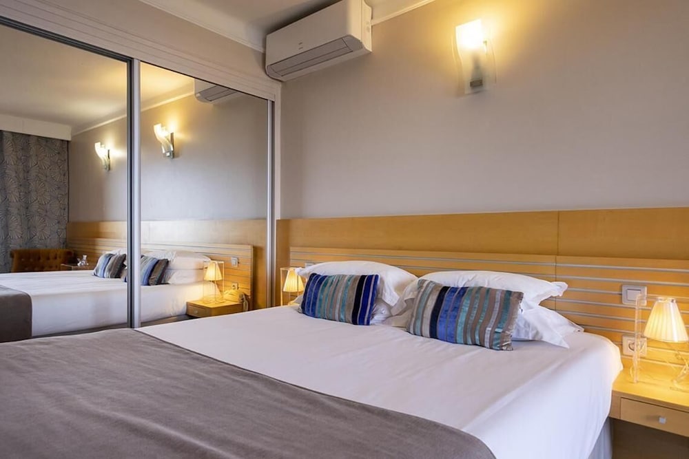 Hotel Capo Rosso 6/37