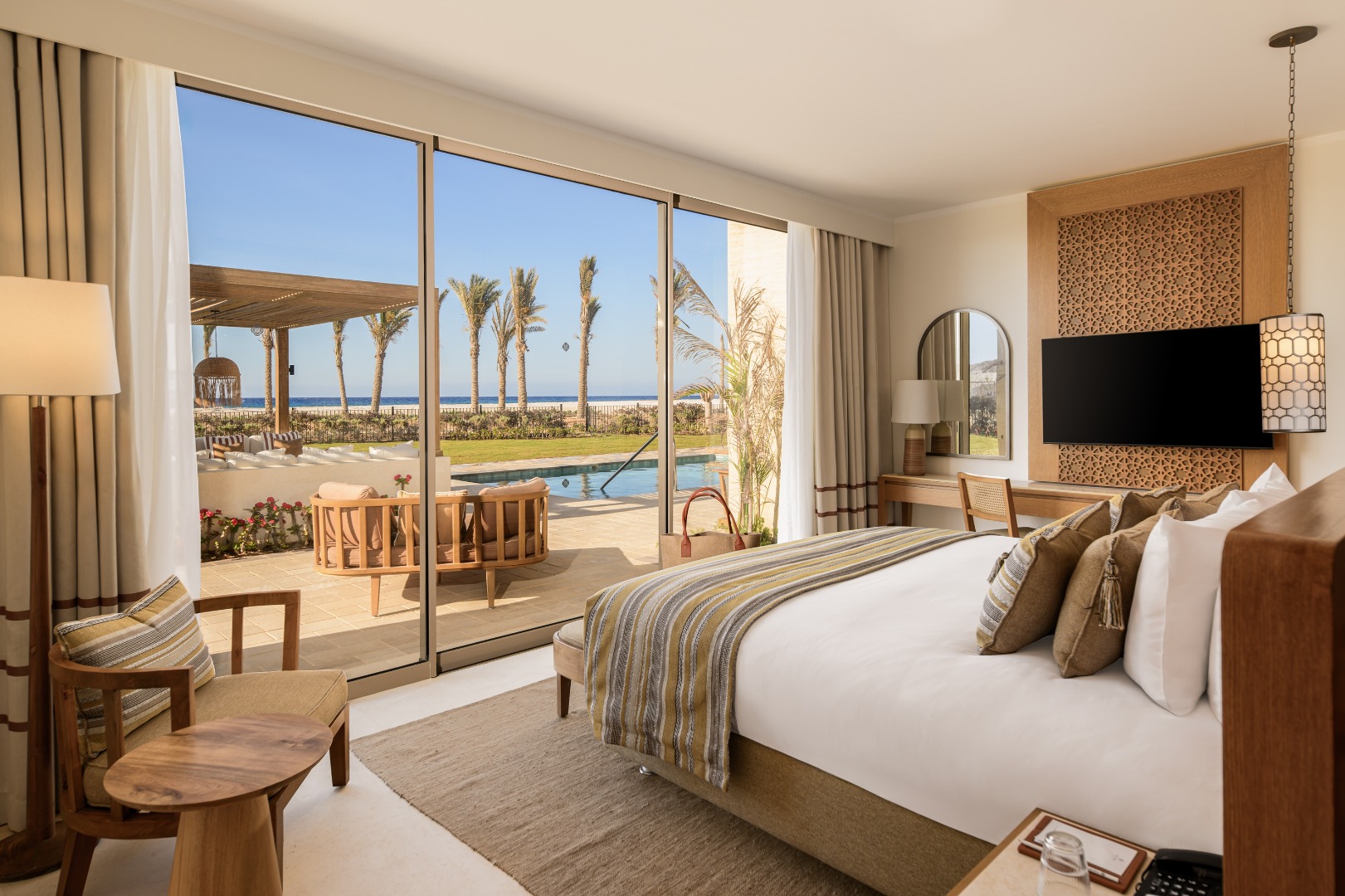 4 Bedrooms, Beach Villa, King and Twin Beds, Sea View, Private Pool