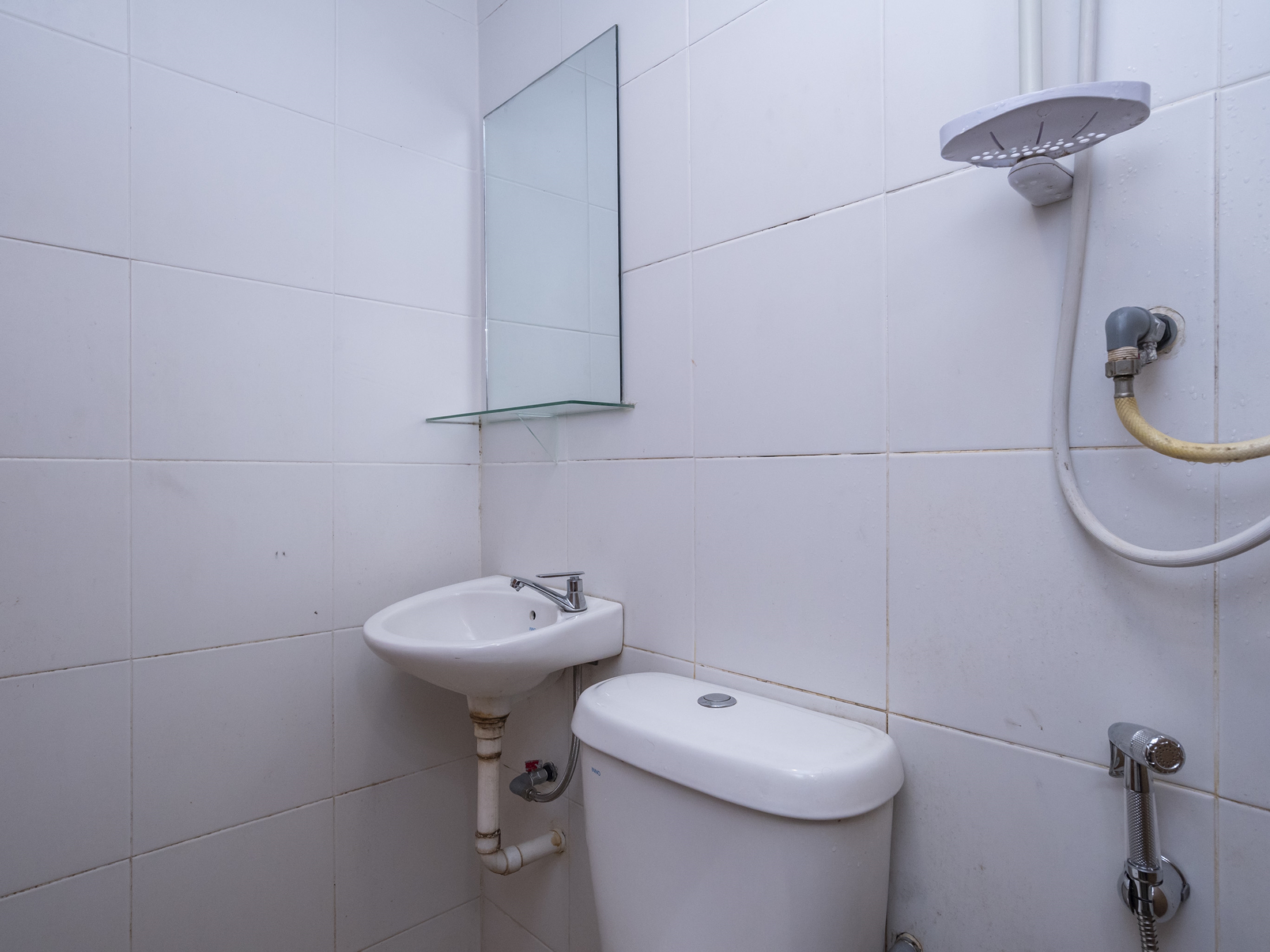 Oyo 614 D'pinetrees Hotel 25/26