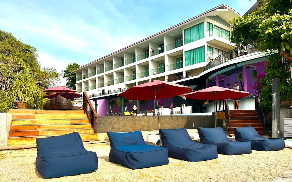 Sunset Beach Villas 9/50