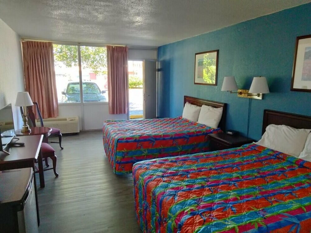 Travelodge by Wyndham Salisbury MD 18/50