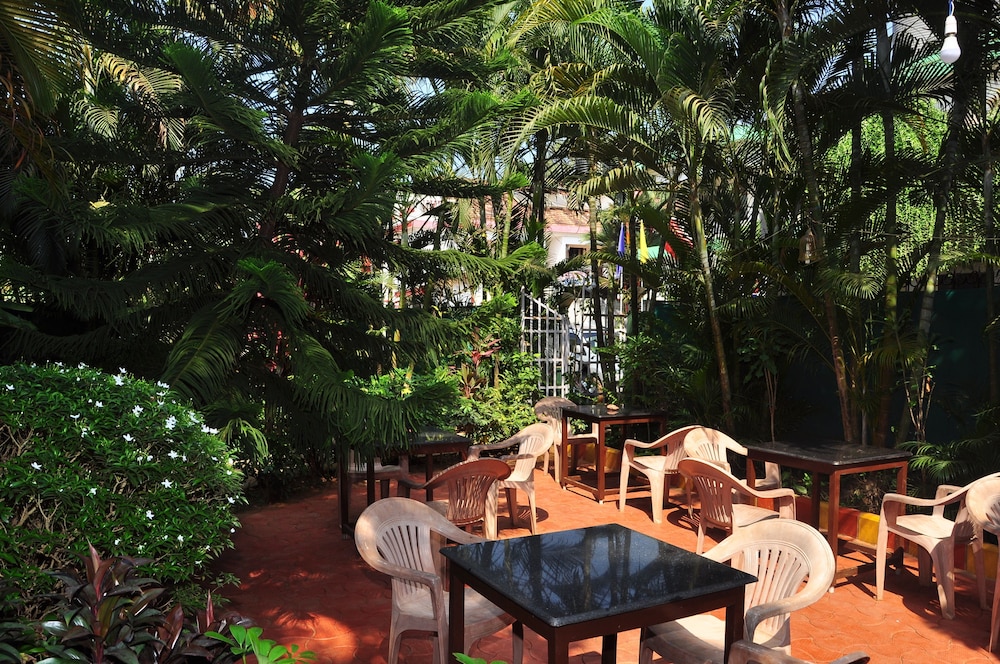 Villa Theresa Beach Resort 16/33