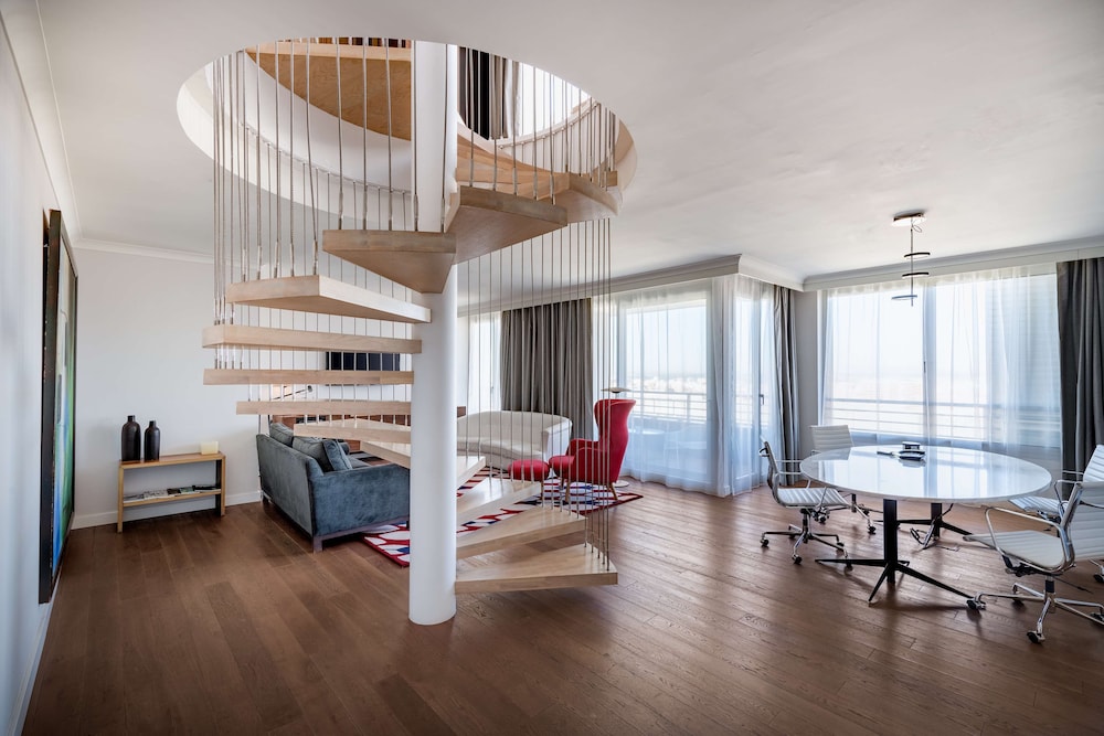 NH Collection Madrid Eurobuilding 29/49