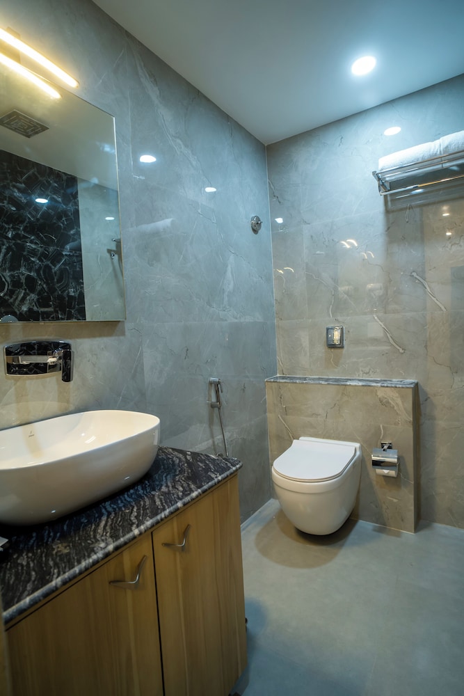 Mastiff Select Medha Plaza, Deoghar 28/30