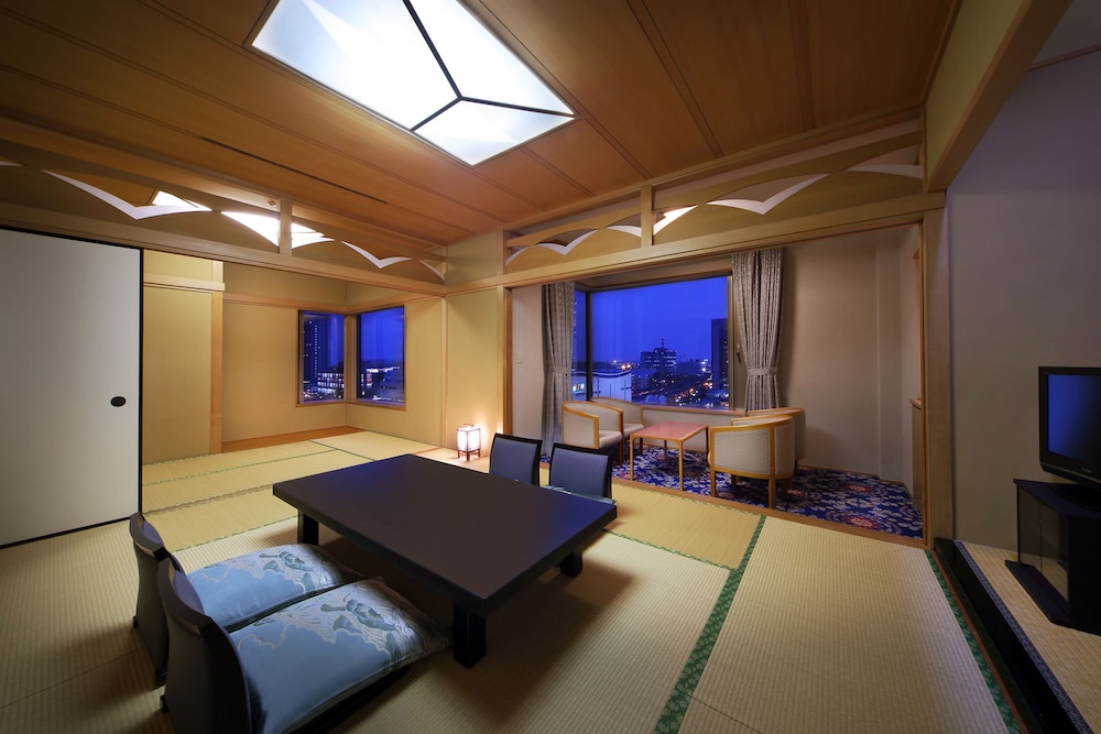Hotel Springs Makuhari 46/67