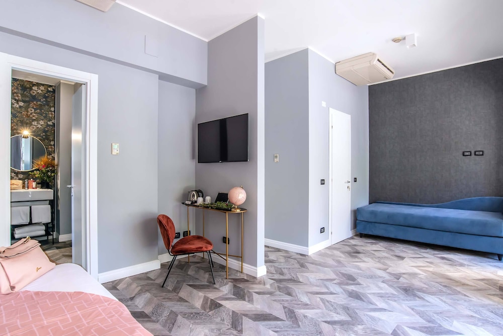 Bloom Hotel Roma 42/75