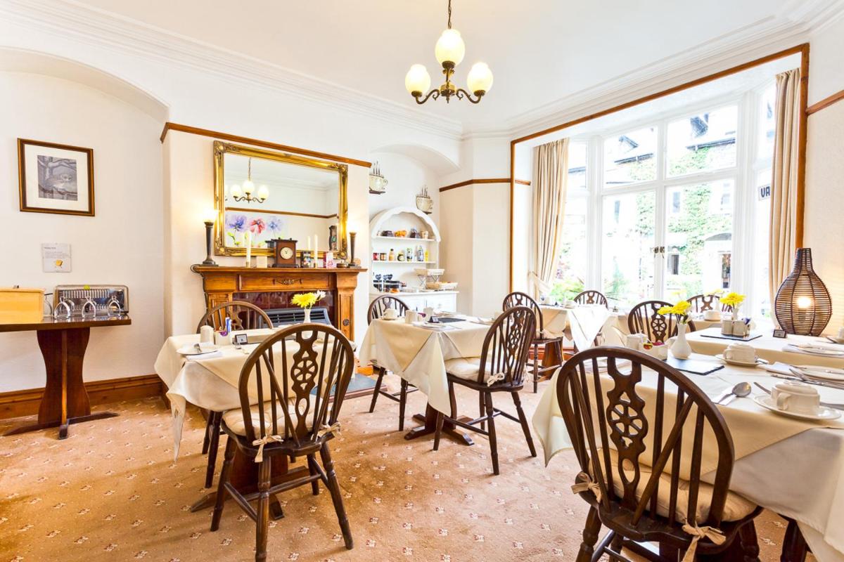 3 Cambridge Villas 22/24