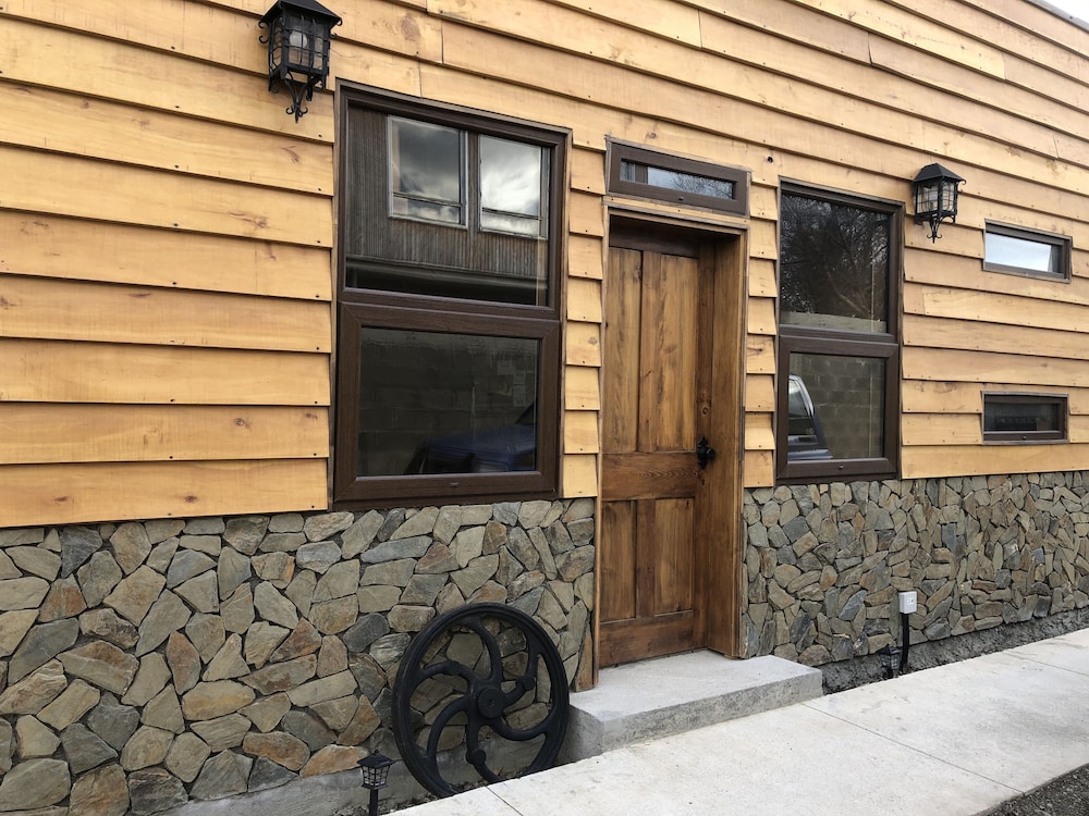 Magellanicus Rustic Suites 14/39