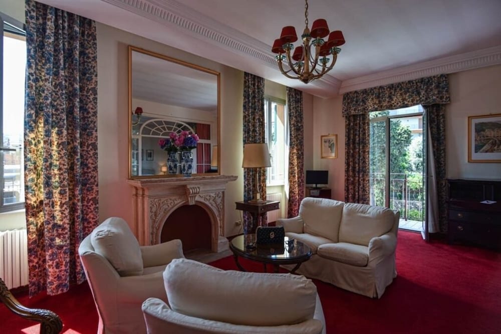 Grand Hotel Londra 41/71