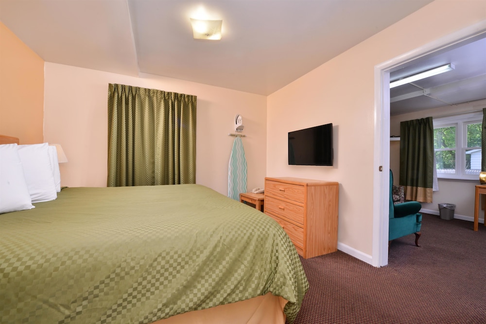 Americas Best Value Inn Jonesville/Hillsdale 17/37