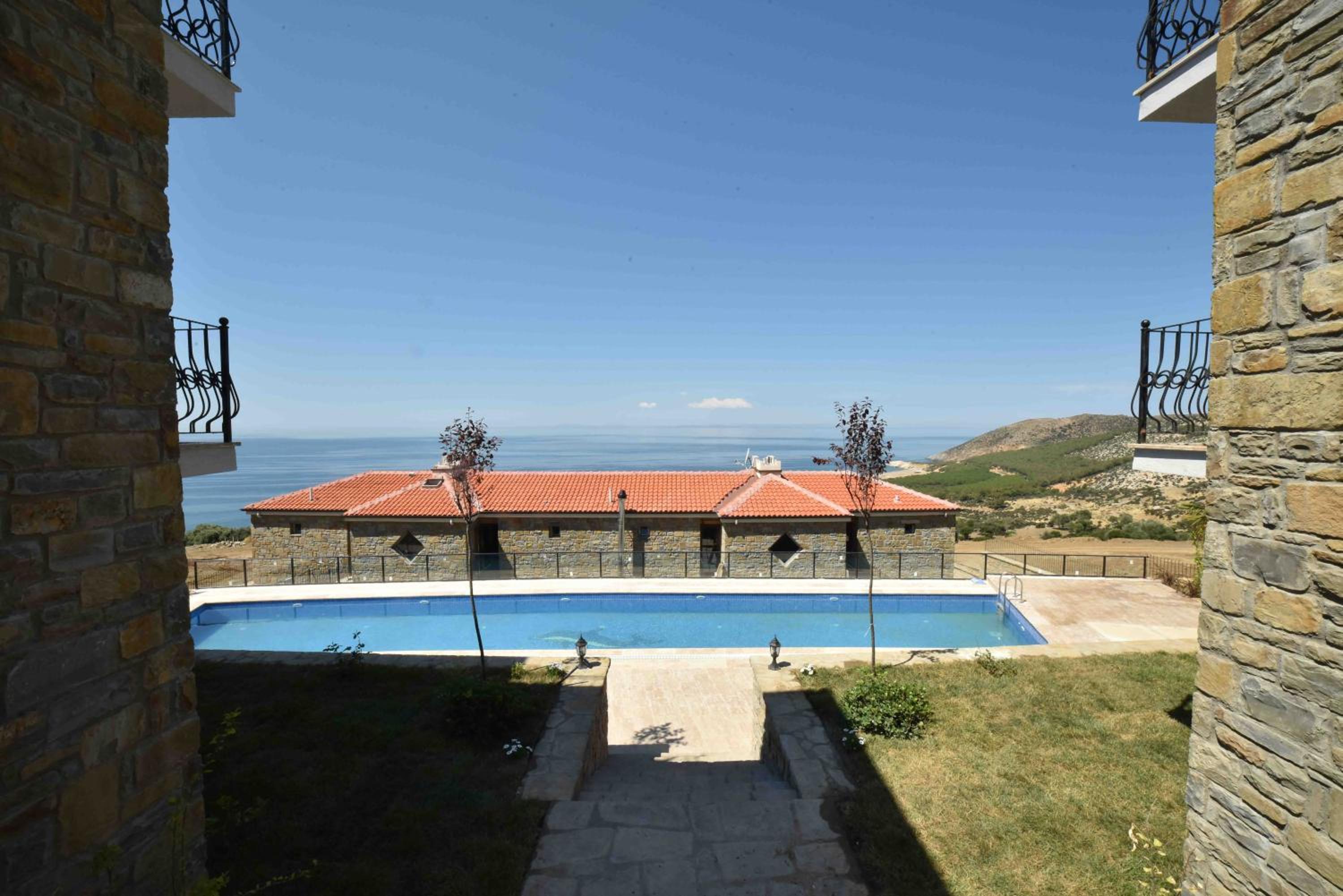 Limnos Otel 5/15