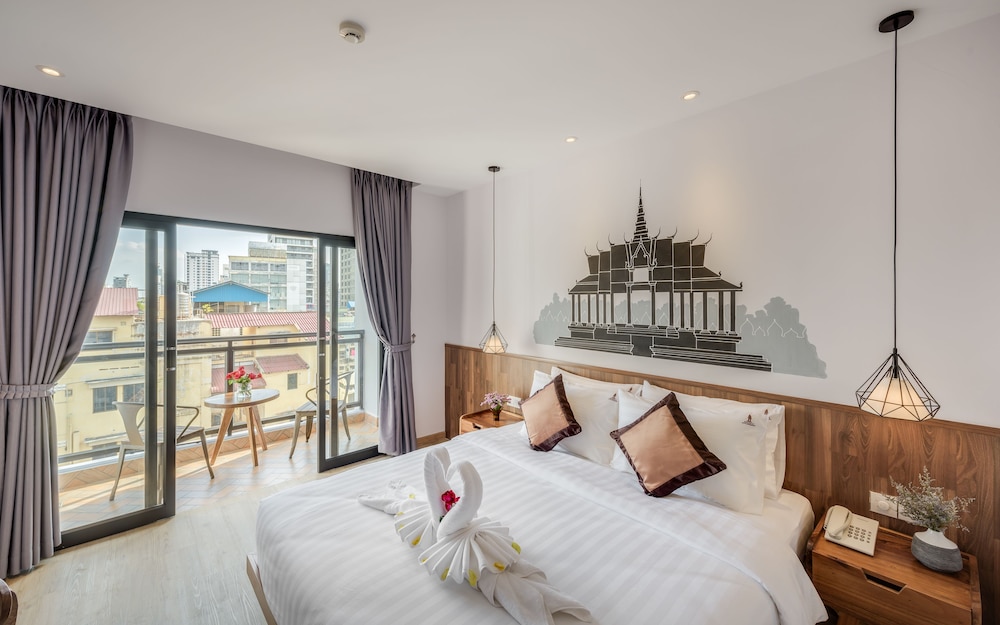 Phnom Penh 51 Hotel & Residences 10/50