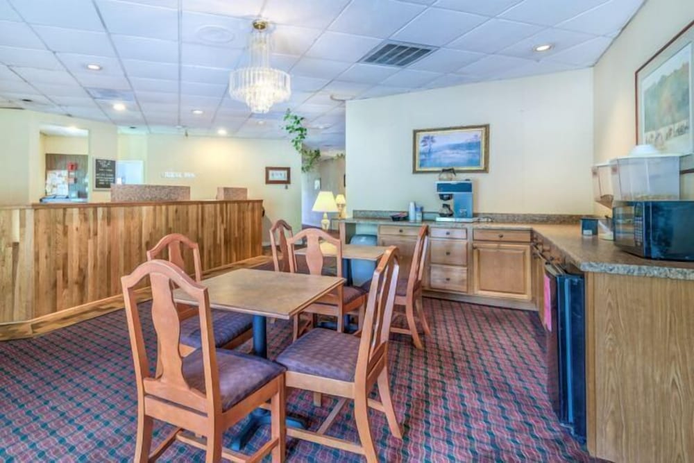 Guest Inn 24/34