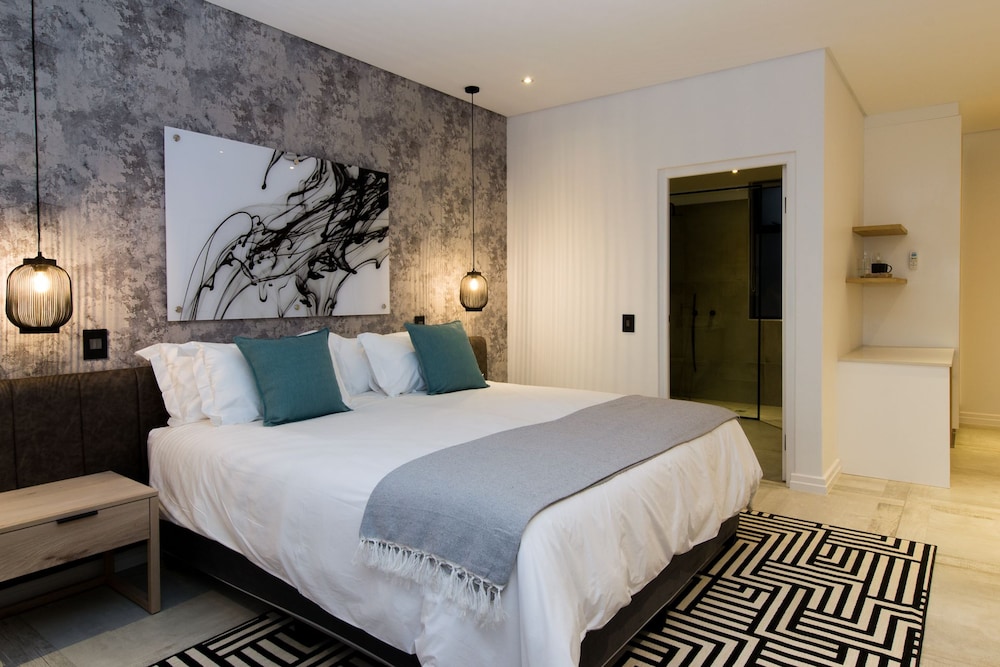 Central Beach Villas 14/28