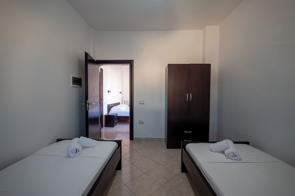 Hotel Mariksel 26/50