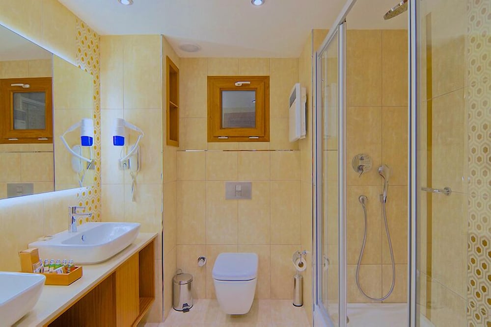 Marisol Boutique Hotel 49/50